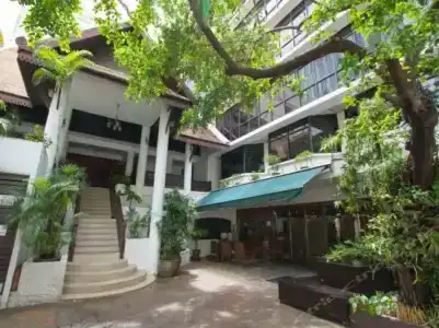 The Tarntawan Surawong Bangkok - 7