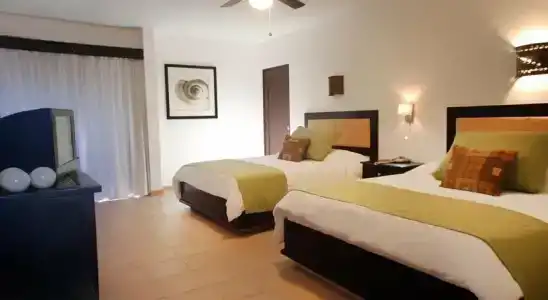 Coral Costa Caribe Beach Resort - All Inclusive - 10