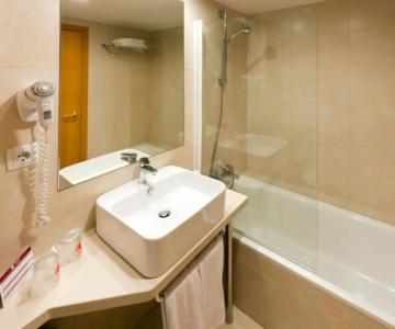 Guitart Central Park Aqua Resort - 54