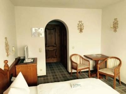 Blaue Gams ***S - 50