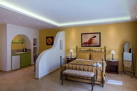 Anassa Deluxe Suites