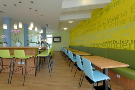 B&B Berlin-Airport - 25