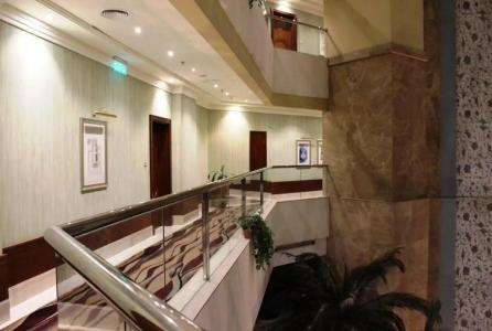 City Seasons Suites - 40