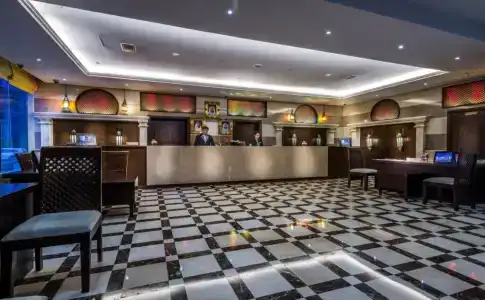 Citadines Metro Central Dubai - 12