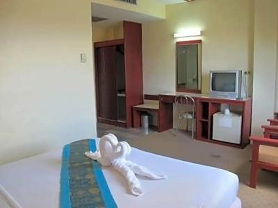 Chumphon Palace - 24