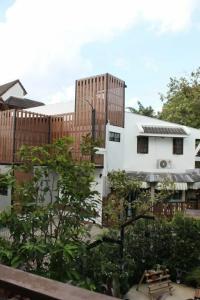 The Old City Wall Inn - 14