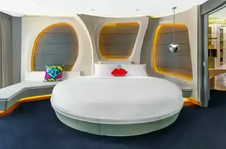 V Dubai, Curio Collection by Hilton - 81