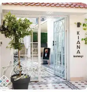 KIANA KALEİÇİ - 34