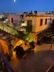 Sarnich Cave Suites - 26