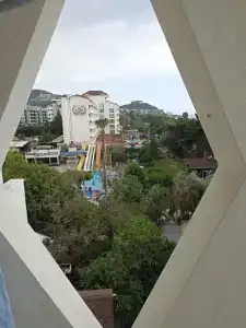 First Class - All Inclusive - 32