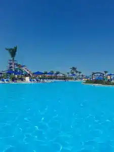Hawaii Caesar Palace Aqua Park - Families and Couples Only - 43