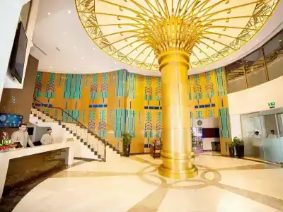 Raviz Center Point - 2