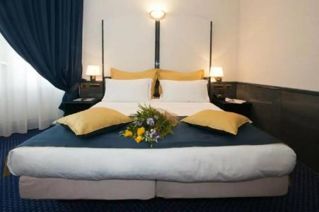 iHs Milano Ambasciatori - 63