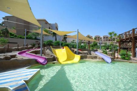 Coral Sea Aqua Club Resort - 97