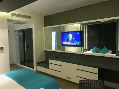 Oyster Boutique - 34