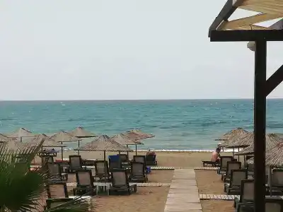 Side Resort Annex - 84