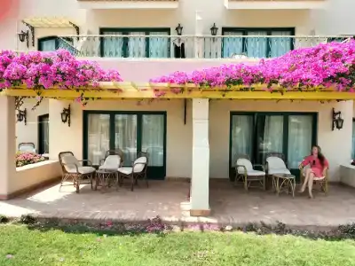 Lotus Bay Resort - 2