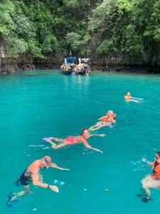 Kata Sea Breeze Resort - SHA Plus - 22
