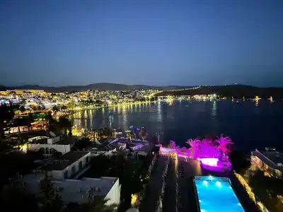 Royal Asarlik Beach - 90