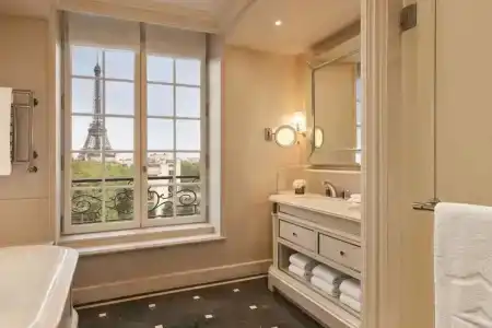 Shangri-La Paris - 11