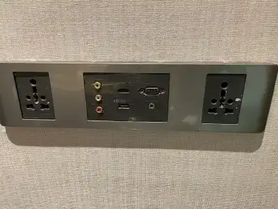 DoubleTree by Hilton Sharjah Waterfront And Residences - 76