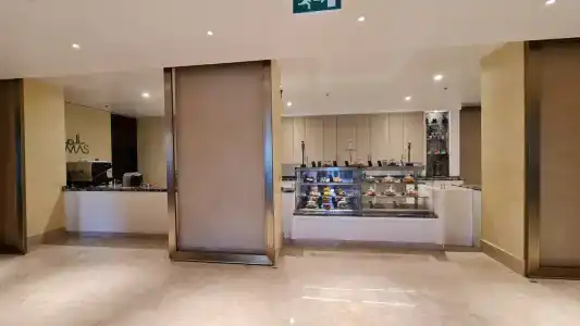 Radisson Blu, Ajman - 92