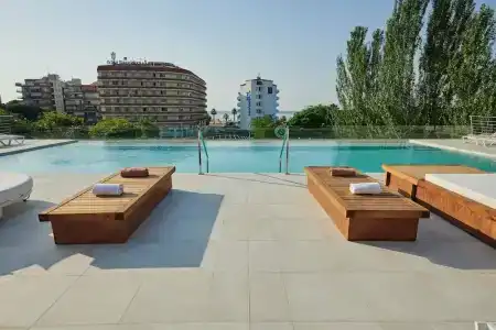 DWO Sirius - Adults Only - 12