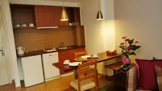 TALEN OTEL - 8