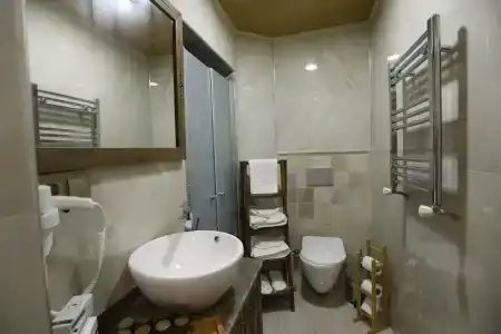 Ada Cave Suites - 40