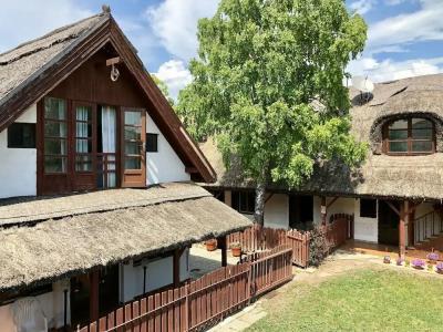 The Houses of History - anno 1830 - 81