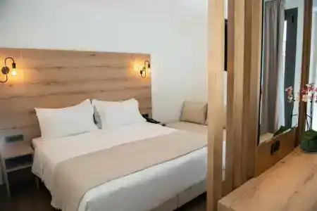 Liberty of Nafplio - 41