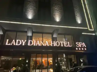 Lady Diana - 85