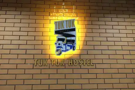 Tuk Tuk Hostel - 2