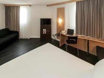 easyNice Palais des Congrès – Old Town - 36