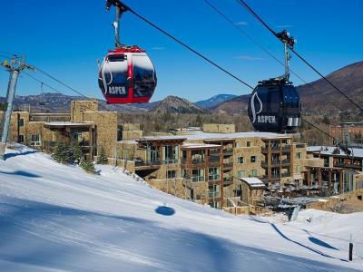 The Little Nell - 19