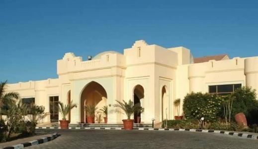 Charmillion Club Resort - 8