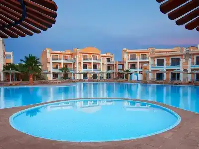 Mirage Bay Resort & Aqua Park - 52