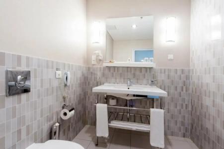 ISG Sabiha Gökçen Airport - 98