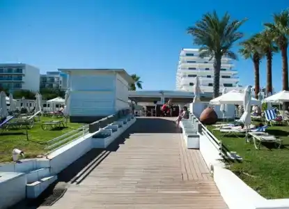 Vrissiana Boutique Beach - 90