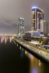 Radisson Blu, Dubai Canal View - 41