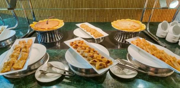 Coral Sea Beach and Aqua Park - 84