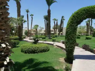 Lotus Bay Resort - 6