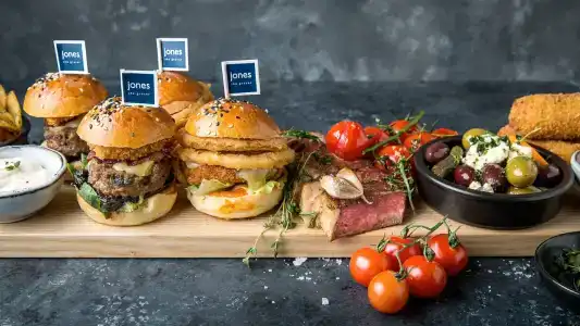 Copthorne Downtown Abu Dhabi - 5