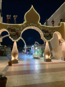 Ali Baba Palace -Families and Couples Only- - 8