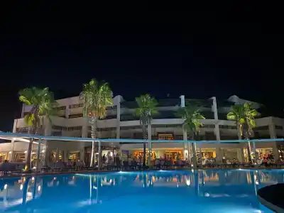 Latanya Park Resort - 21