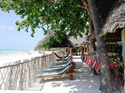 Jambiani White Sands Bungalows - 3