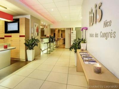 easyNice Palais des Congrès – Old Town - 14