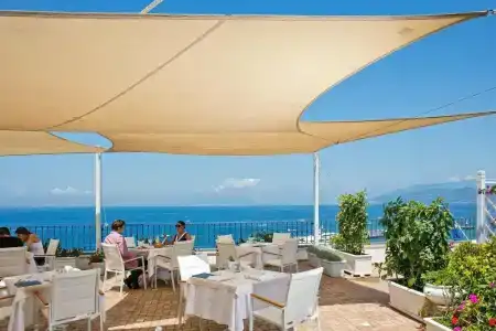 Relais Maresca Luxury Small - 63