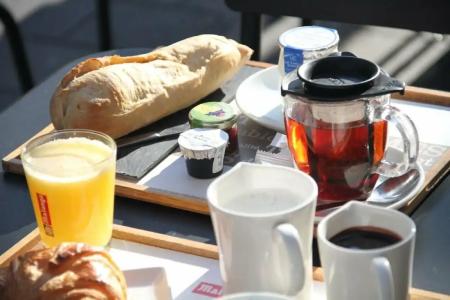 Hôtel Du Centre, un hôtel AMMI - 37