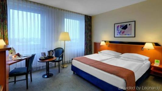 MOXY Berlin Humboldthain Park - 84